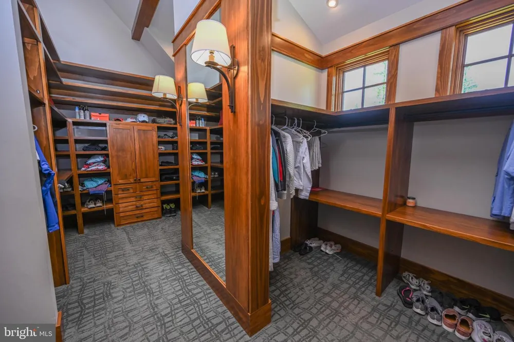 47 HOLY CROSS Oakland, MD 21550