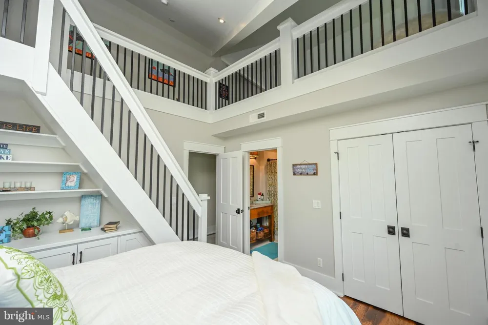 47 HOLY CROSS Oakland, MD 21550