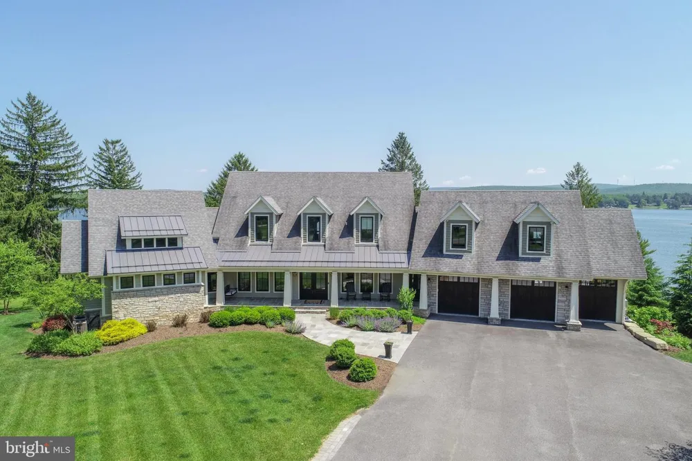 47 HOLY CROSS Oakland, MD 21550
