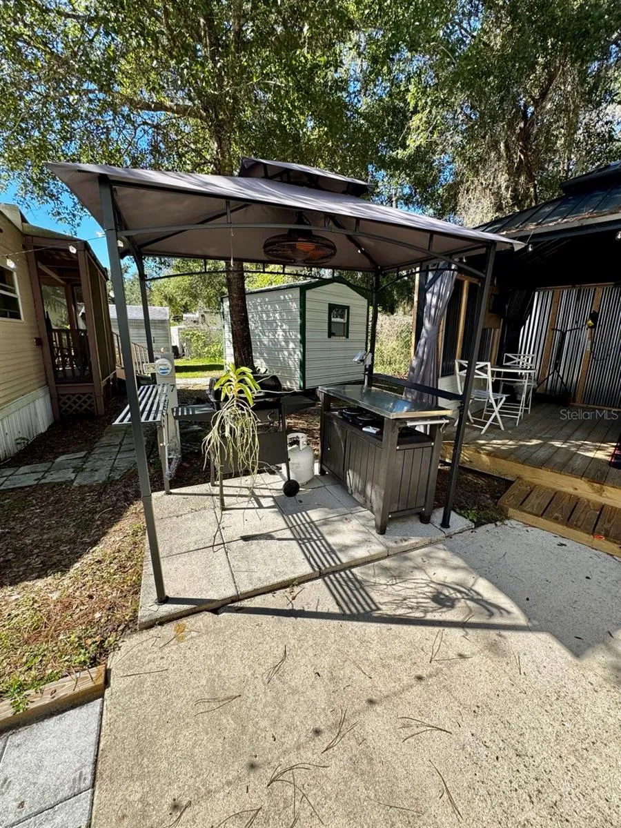 14423 NE 252ND COURT ROAD Salt Springs, FL 32134