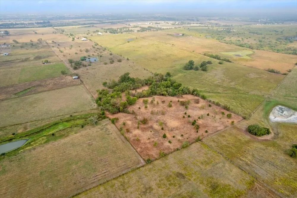 13400 Cr 315 Navasota, TX 77868