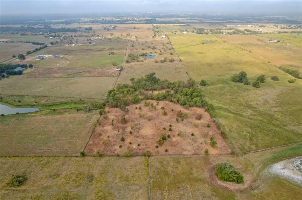 13400 Cr 315 Navasota, TX 77868