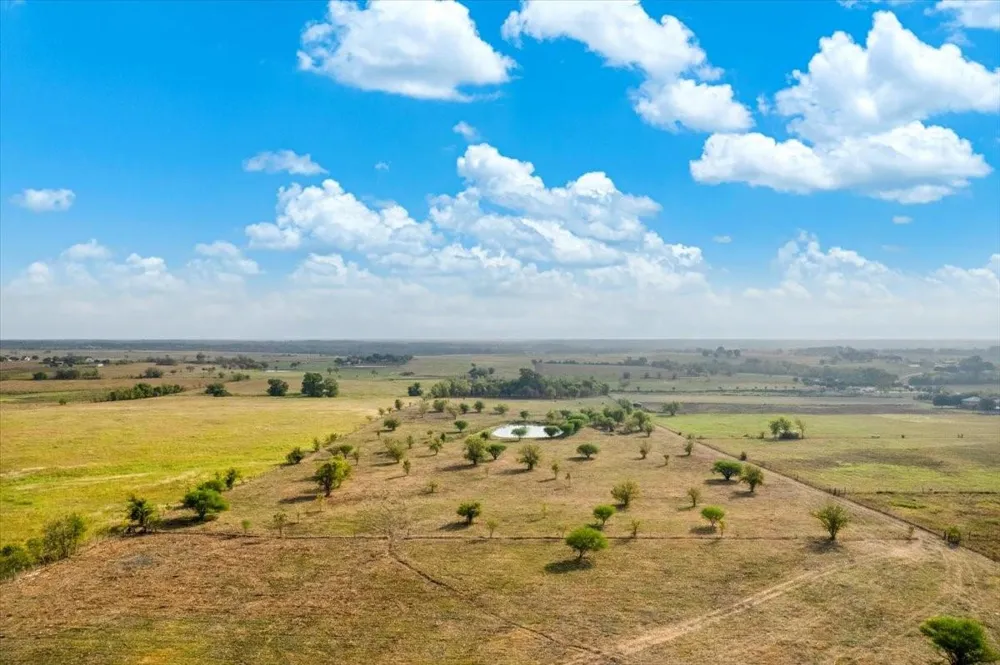 13400 Cr 315 Navasota, TX 77868