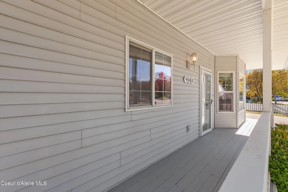 9088 ORANGE BLOSSOM COURT Hayden, ID 83835