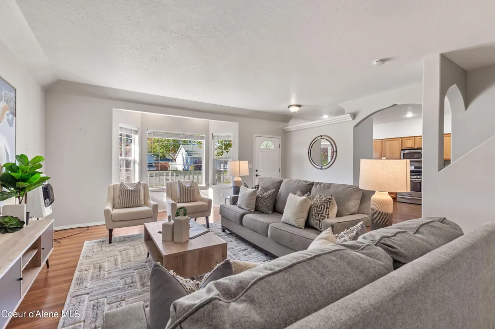 9088 ORANGE BLOSSOM COURT Hayden, ID 83835