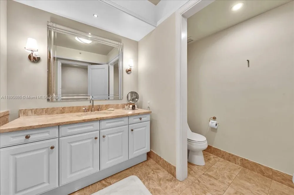 1435 Brickell Ave #3112 Miami, FL 33131