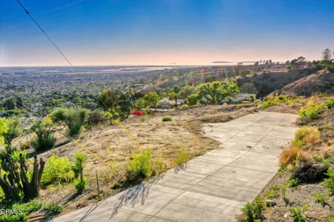 67 Santa Cruz Way