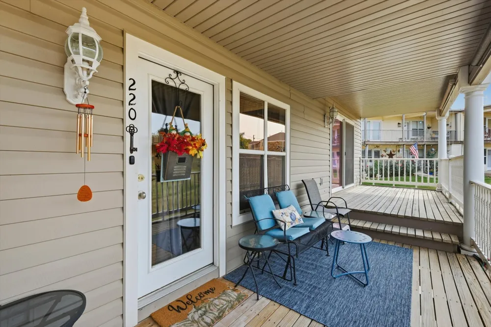 81 Runaway Bay Drive #220 Runaway Bay, TX 76426