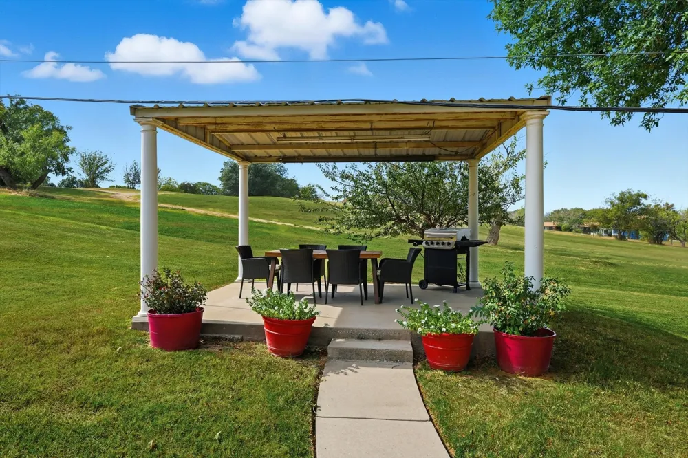 81 Runaway Bay Drive #220 Runaway Bay, TX 76426