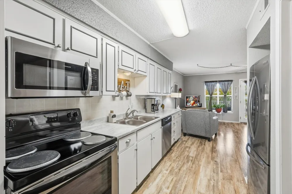 81 Runaway Bay Drive #220 Runaway Bay, TX 76426