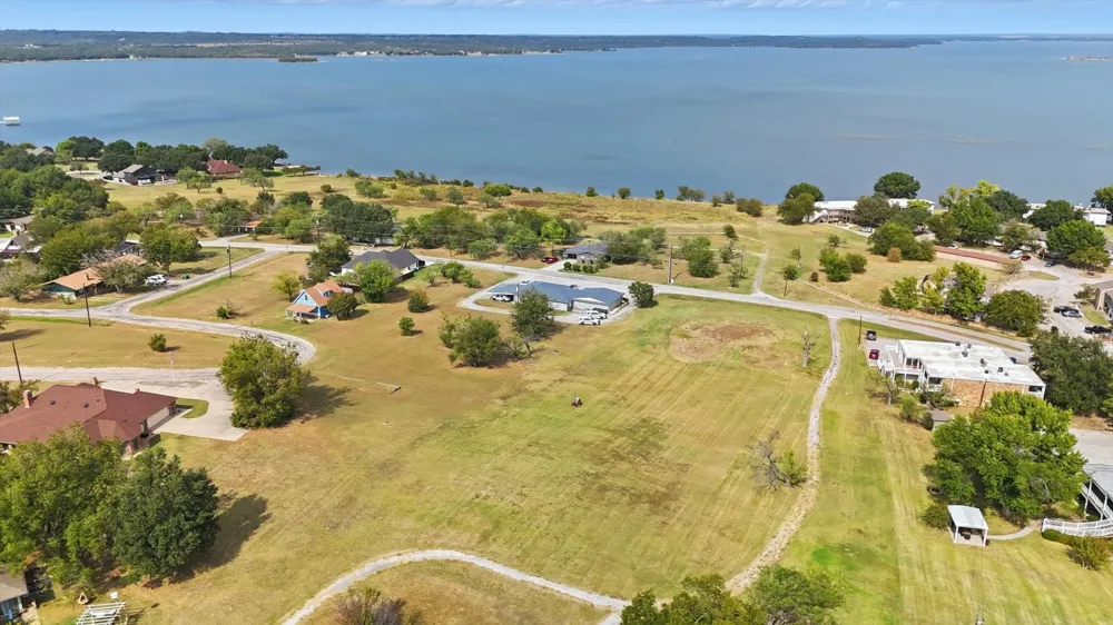 81 Runaway Bay Drive #220 Runaway Bay, TX 76426