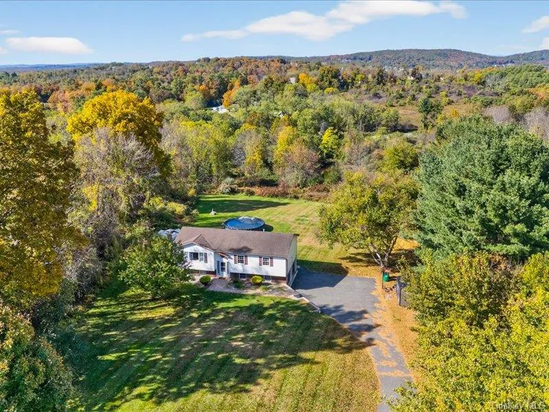 50 Cunningham Lane Poughquag, NY 12570