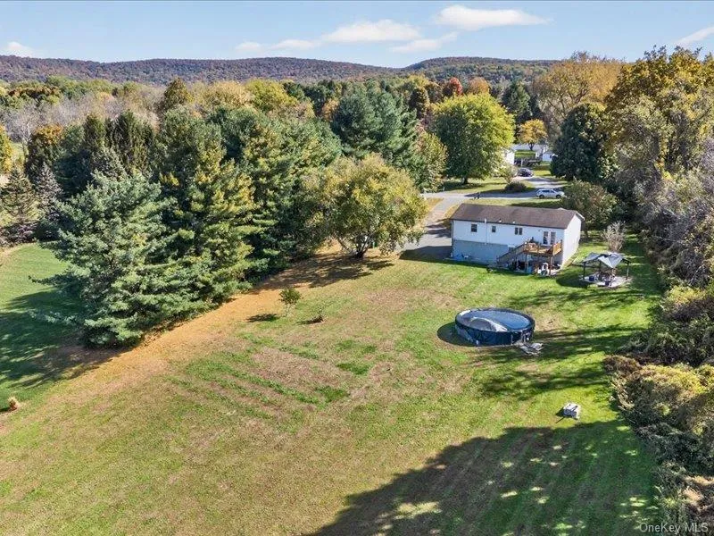 50 Cunningham Lane Poughquag, NY 12570
