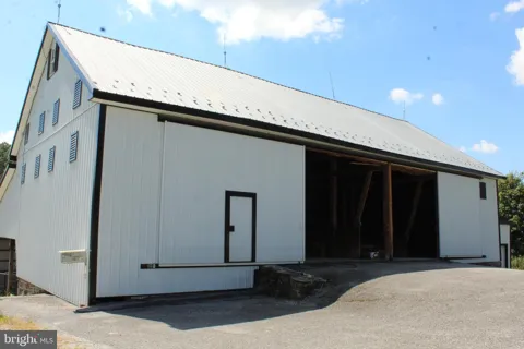 4882 WOLFGANG ROAD #BARN & GARAGE