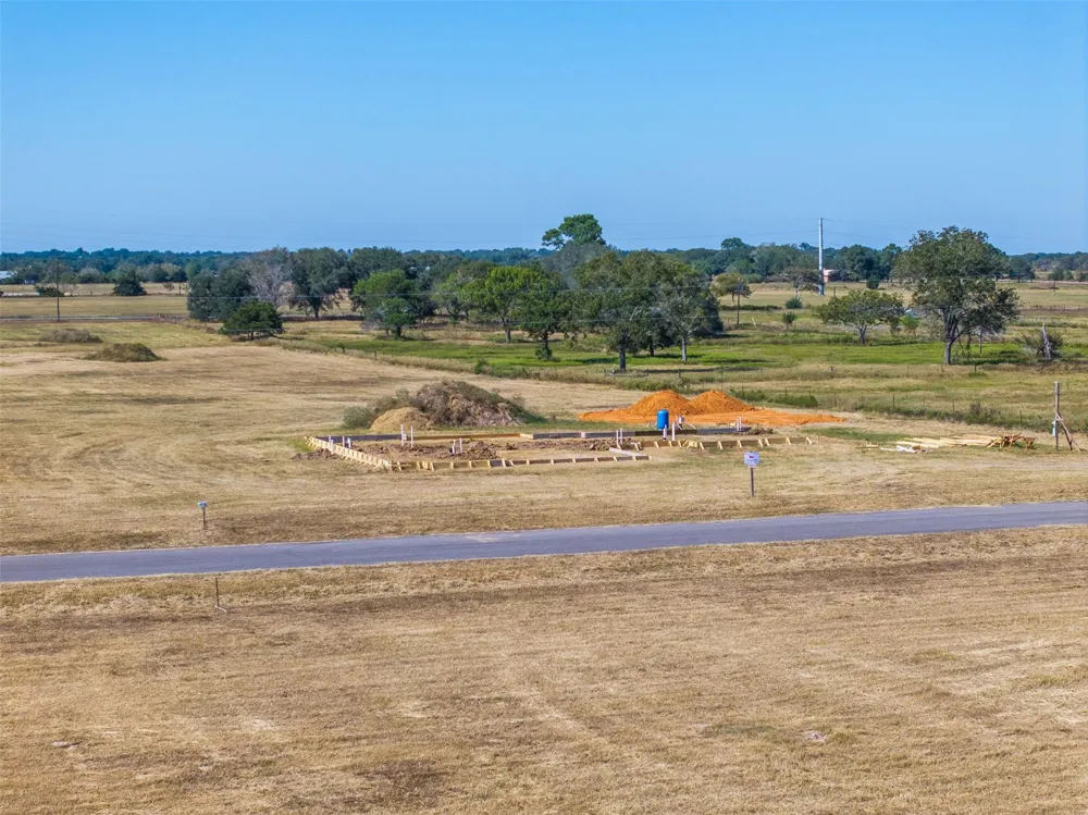 310 El Dorado Court - Lot 7 Cat Spring, TX 78933