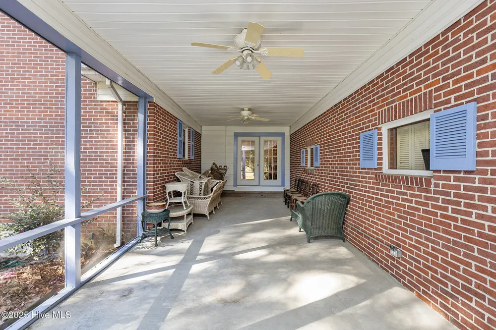 211 Pireway Road Tabor City, NC 28463