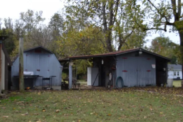 218 E Lake Ave Celina, TN 38551