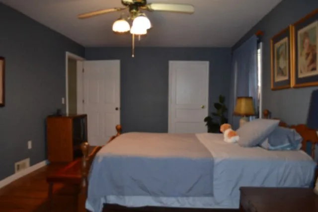 218 E Lake Ave Celina, TN 38551