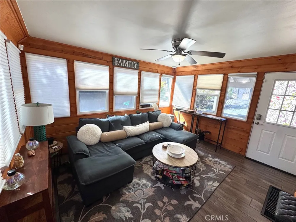 29166 Lyon Drive Cedar Glen, CA 92321