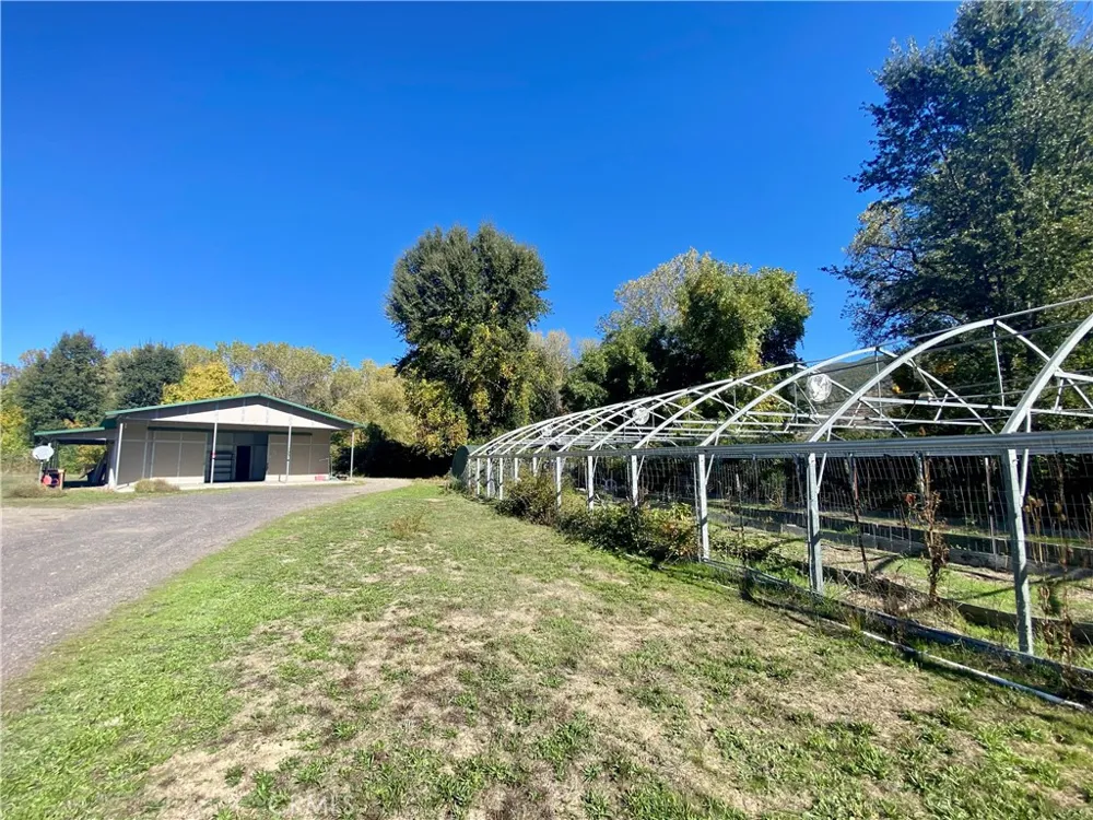 11255 Rancheria Rd Upper Lake, CA 95485