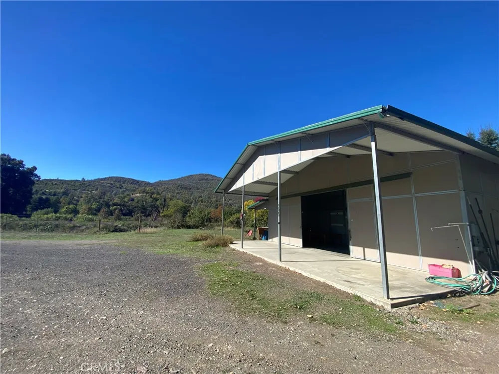 11255 Rancheria Rd Upper Lake, CA 95485