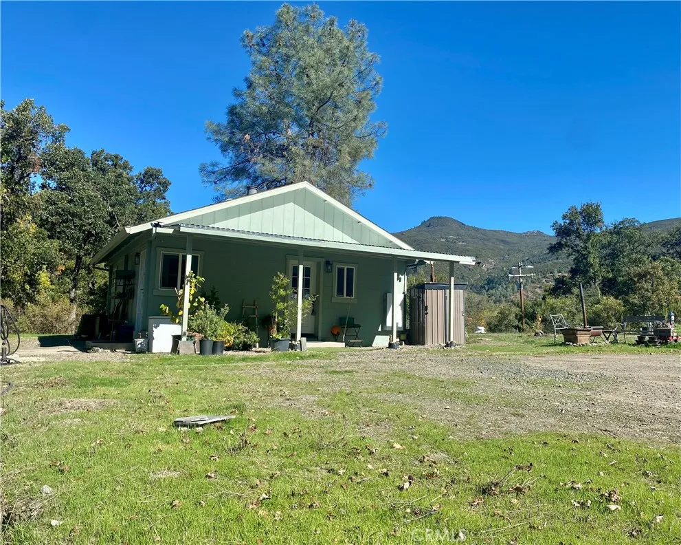 11255 Rancheria Rd Upper Lake, CA 95485