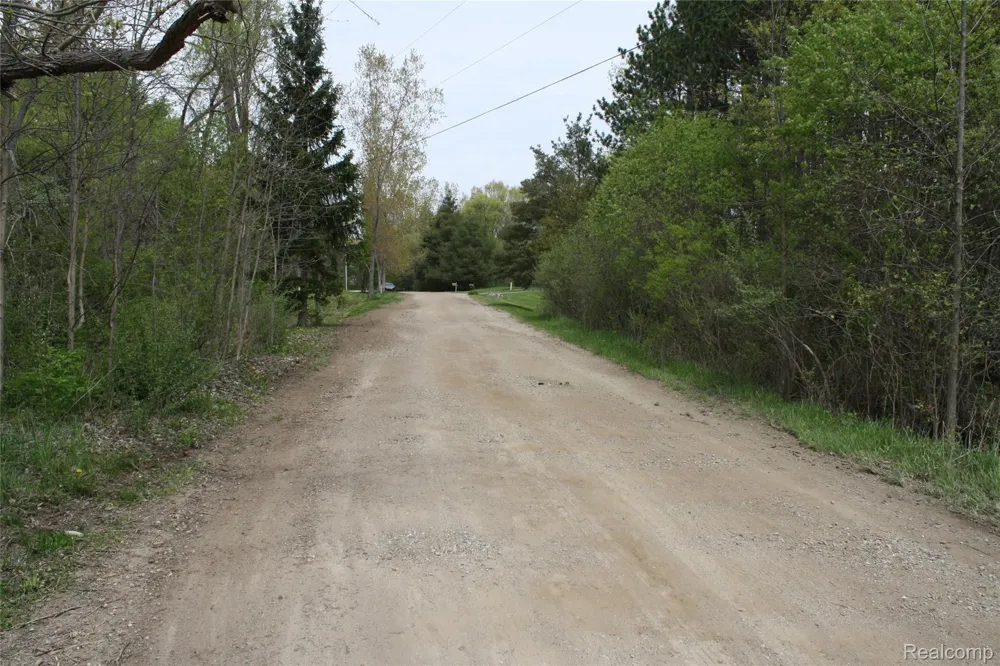 Waterside Lane Brighton City, MI 48114