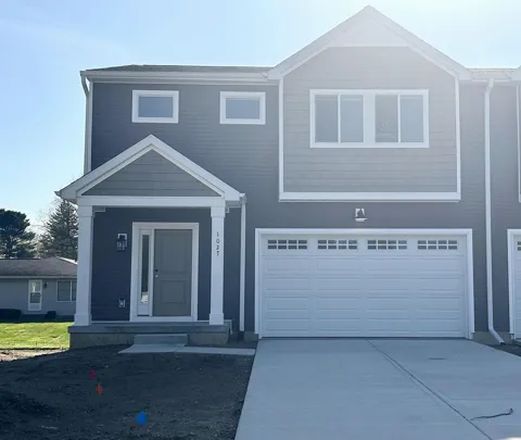 1027 Rebecca Street #14