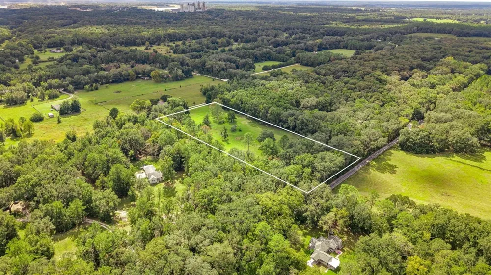 20815 NW 62ND AVENUE Newberry, FL 32669