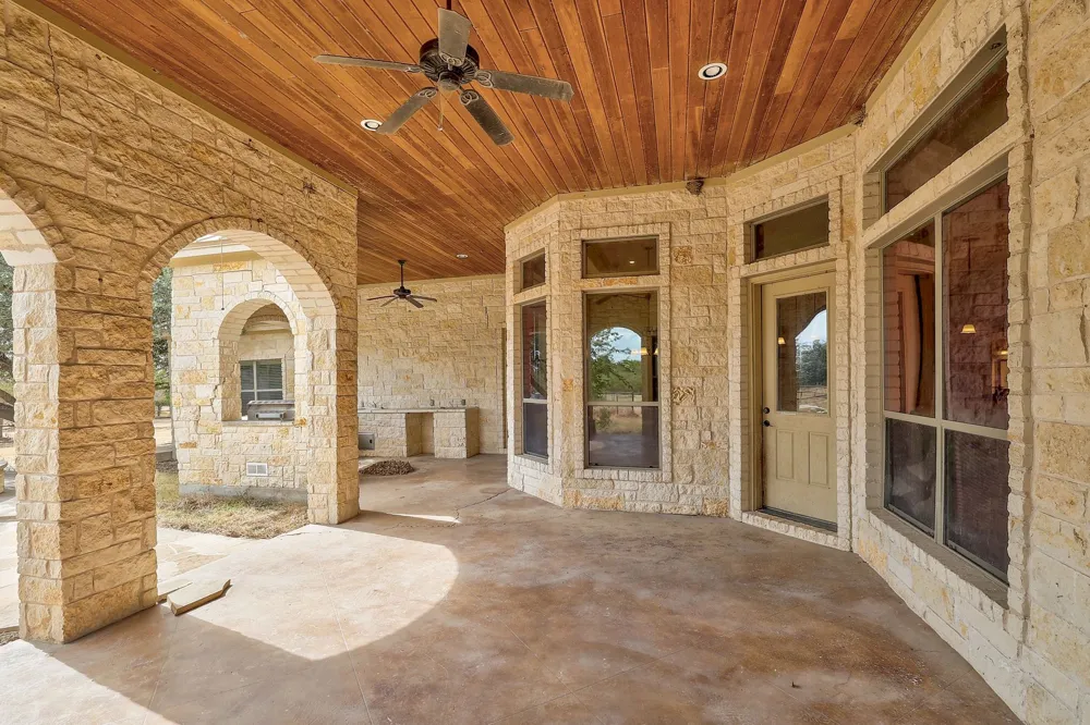 22300 FM  971 Granger, TX 76530