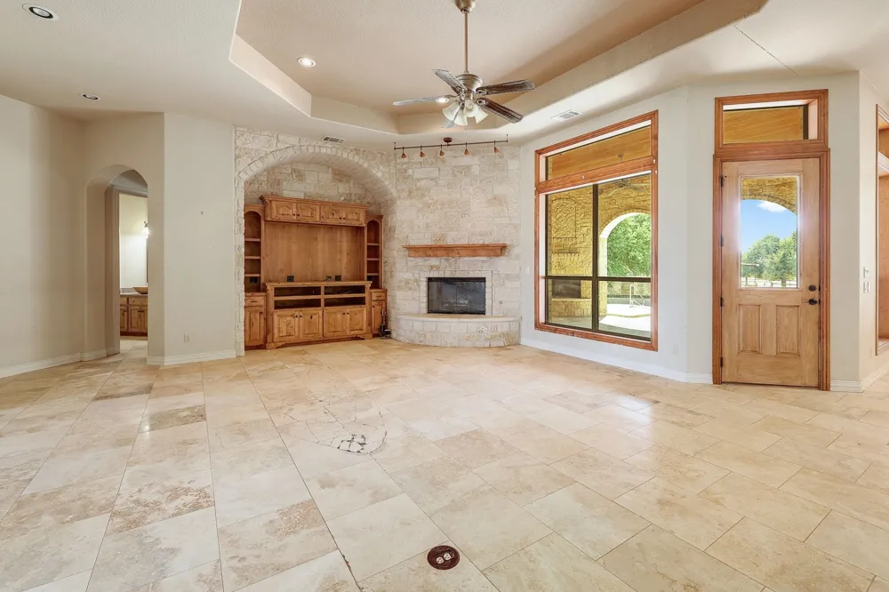 22300 FM  971 Granger, TX 76530