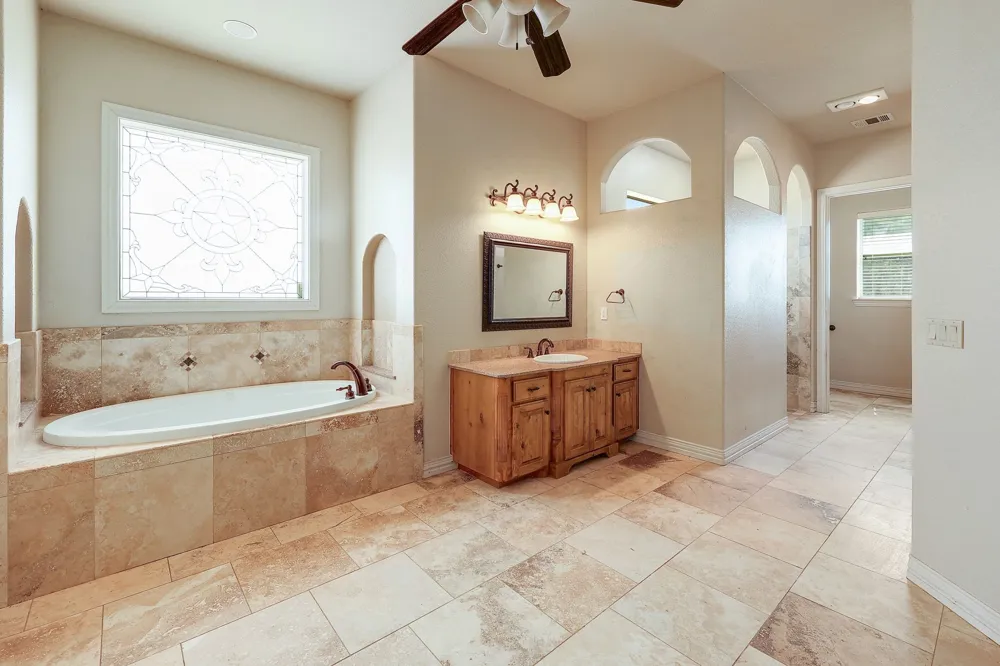 22300 FM  971 Granger, TX 76530
