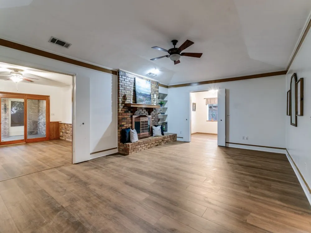 905 Summer Trail Flower Mound, TX 75028