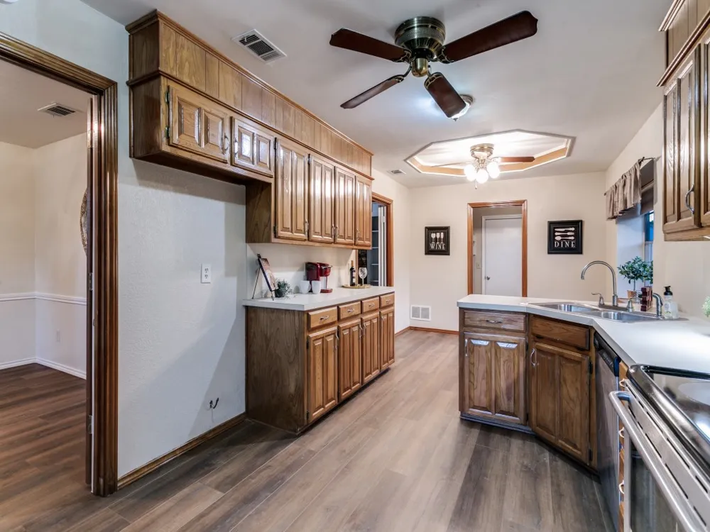 905 Summer Trail Flower Mound, TX 75028