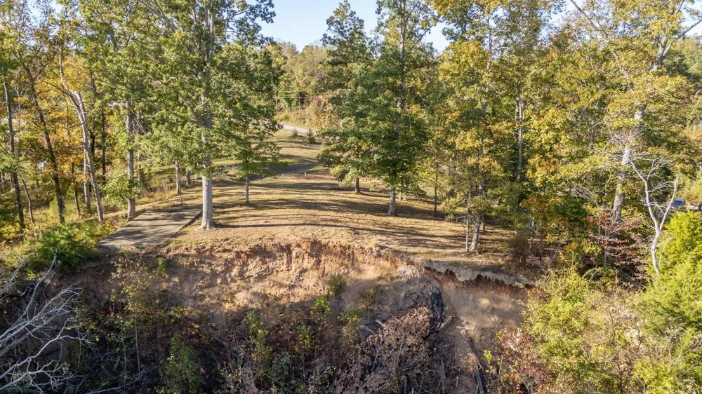 60 SLEEPY HOLLOW LN Morris Chapel, TN 38361