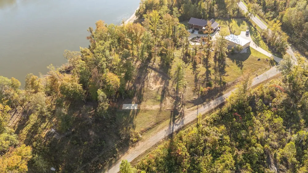 60 SLEEPY HOLLOW LN Morris Chapel, TN 38361