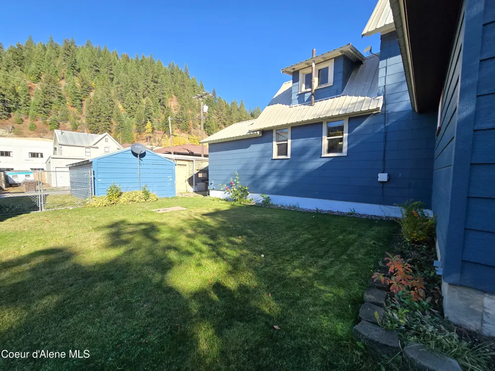 409 Pine Street Wallace, ID 83873