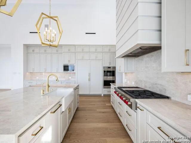 21511 Privada Avila San Antonio, TX 78257