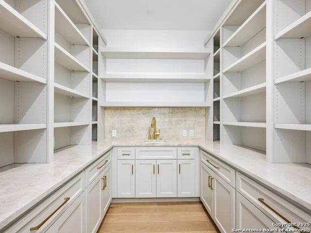 21511 Privada Avila San Antonio, TX 78257