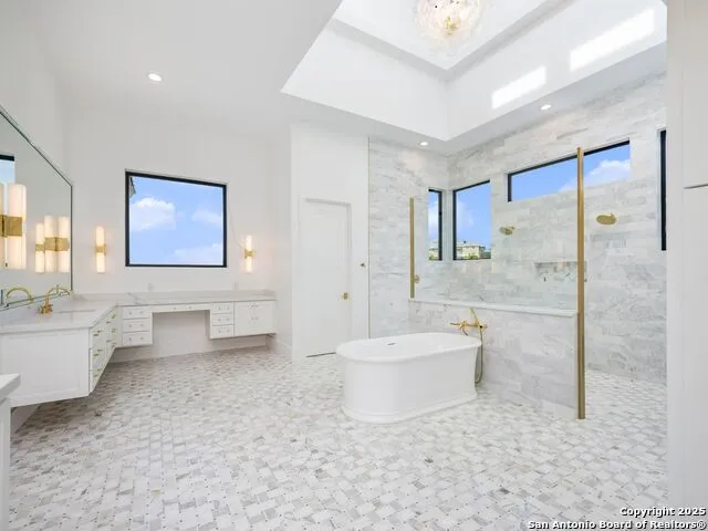 21511 Privada Avila San Antonio, TX 78257