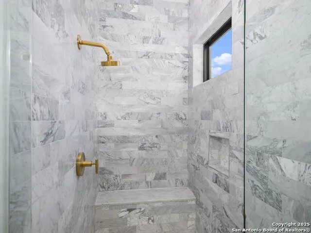 21511 Privada Avila San Antonio, TX 78257