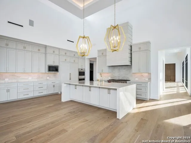 21511 Privada Avila San Antonio, TX 78257