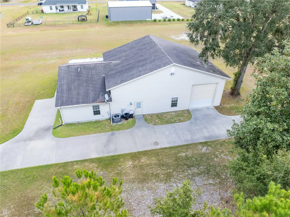 168 SW POBEREZNY GLN Lake City, FL 32025
