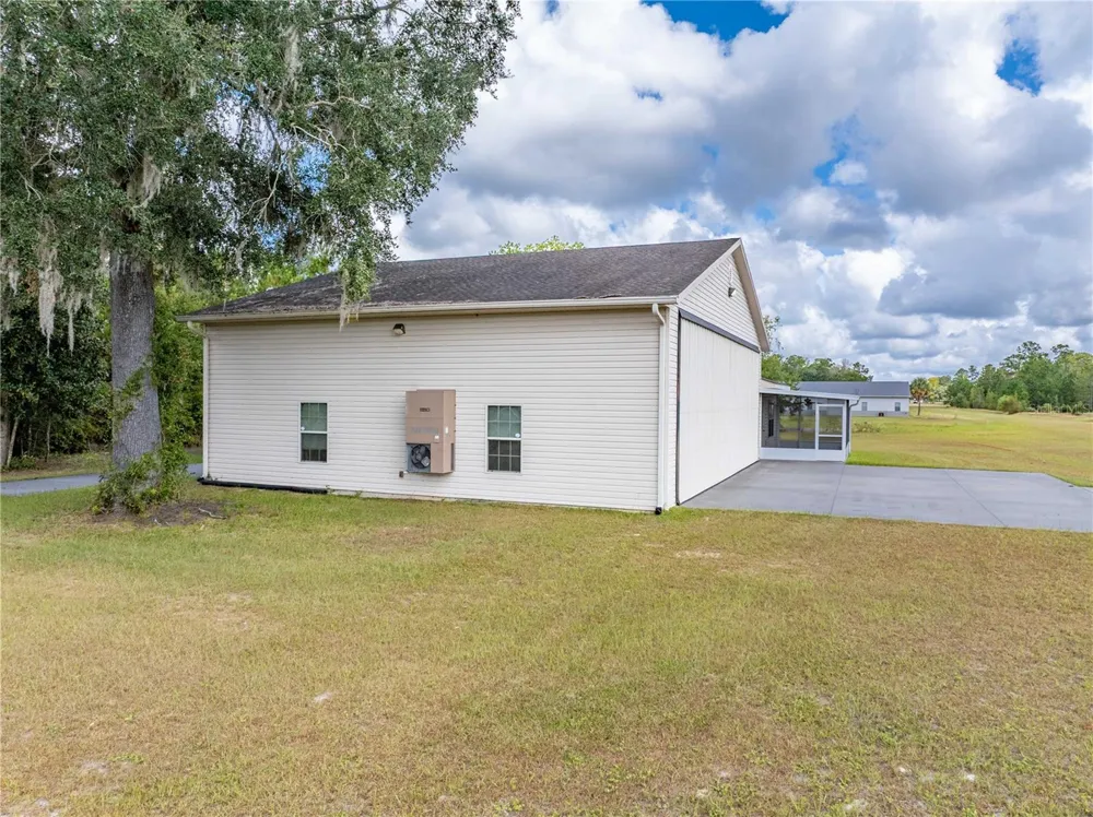 168 SW POBEREZNY GLN Lake City, FL 32025