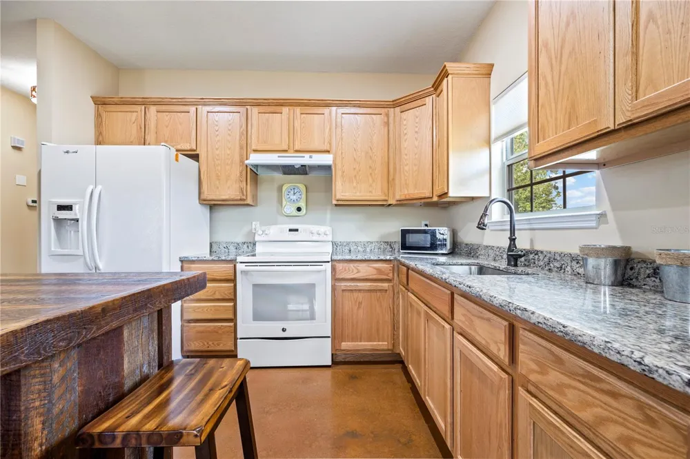 168 SW POBEREZNY GLN Lake City, FL 32025