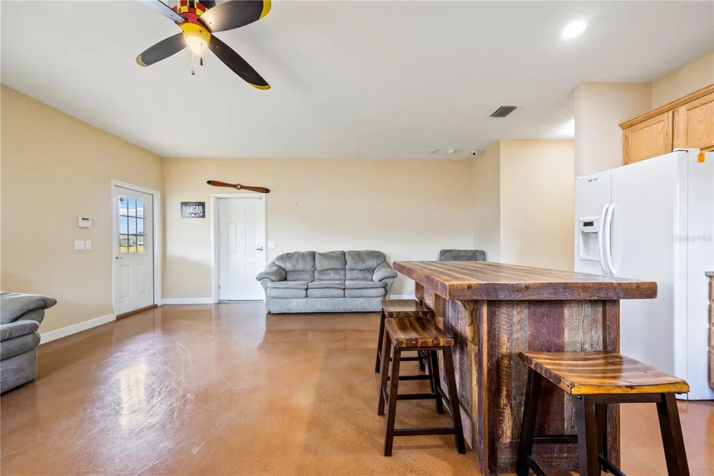 168 SW POBEREZNY GLN Lake City, FL 32025