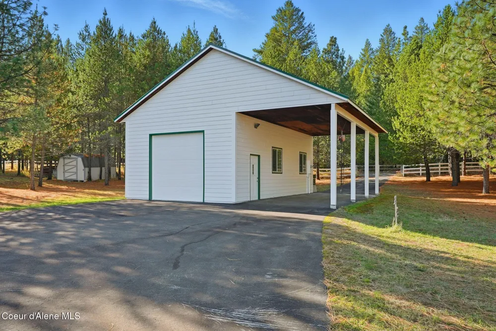 573 Tam Tam Drive Sagle, ID 83860