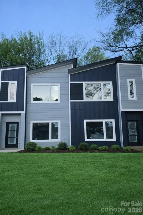 149 Crowell Drive SW