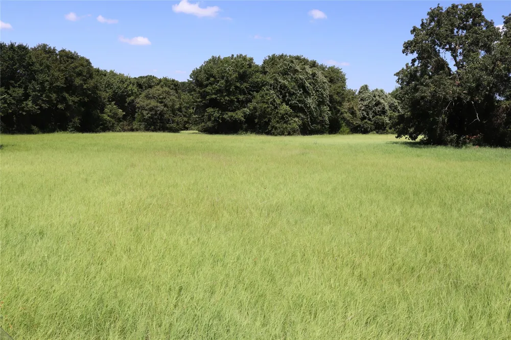 36 FM 1749 Sunset, TX 76270