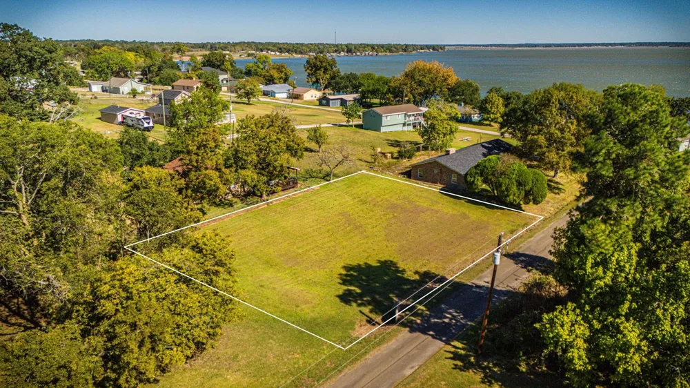 High Crest Drive Point Blank, TX 77364
